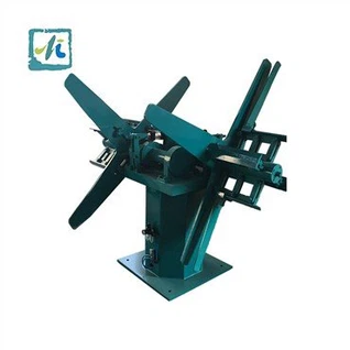 Divgalvu attīšanas ierīce